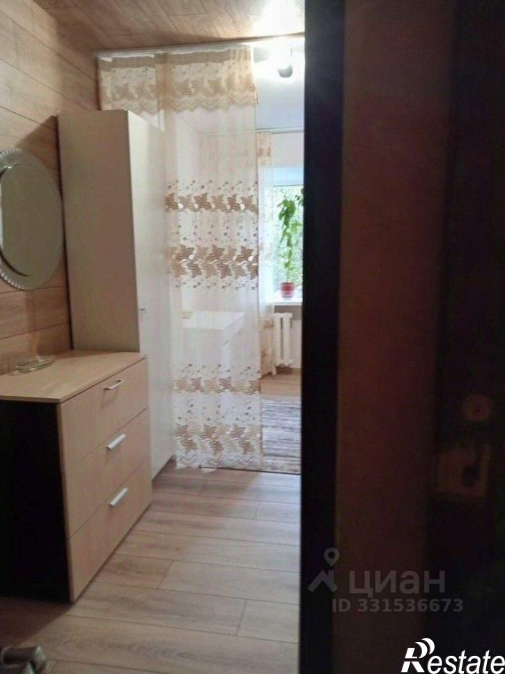 Комната ул 8 Марта, 92,  д. 92