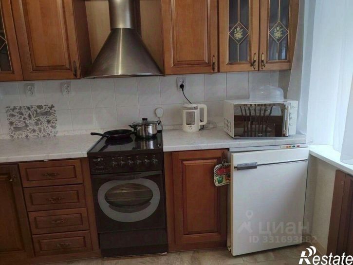 1-комн квартира ул 40-летия Октября, 60,  д. 60