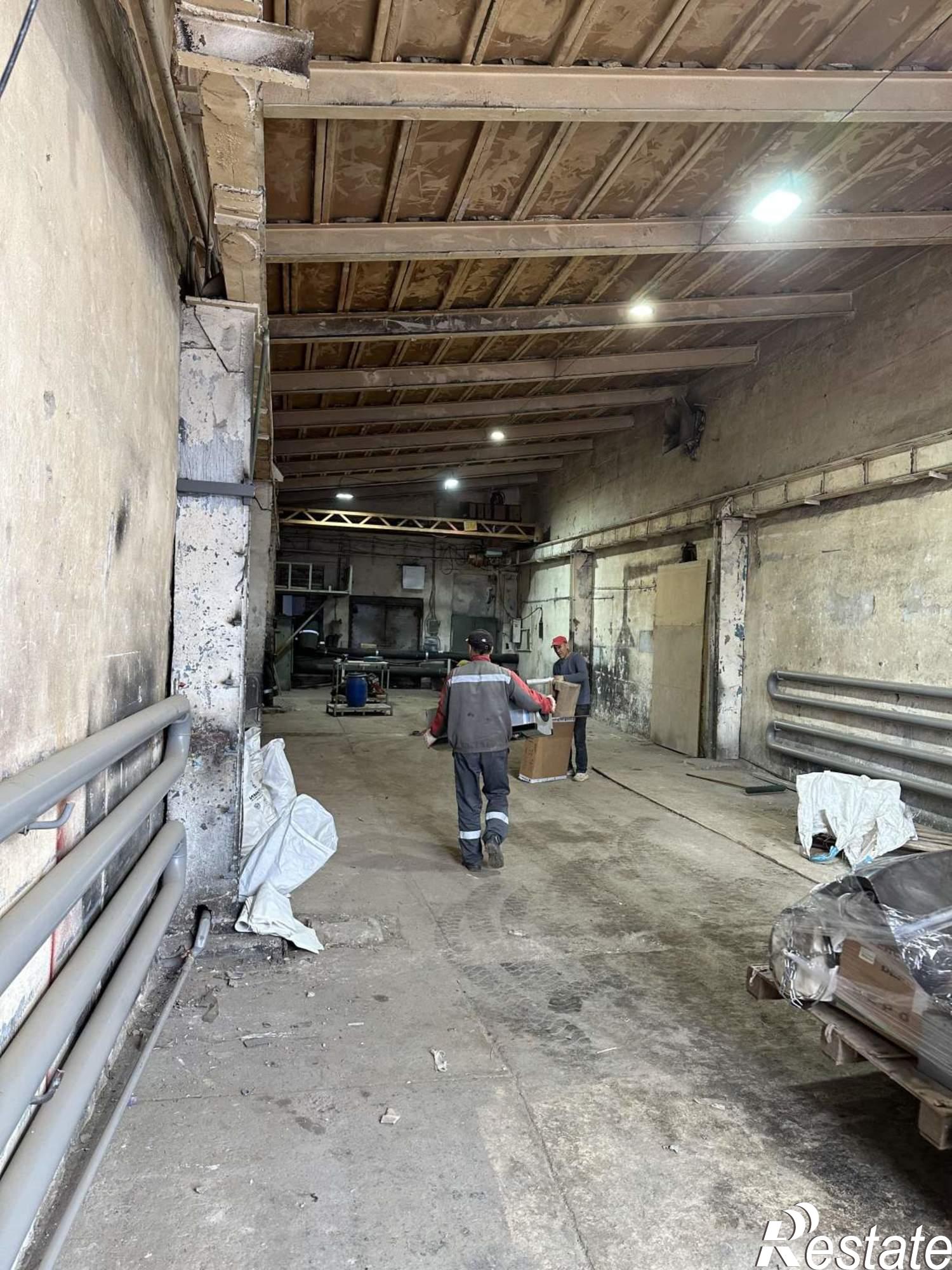 Сдать складское помещение за 133 960 рублей на Шефская улица, д.1Б