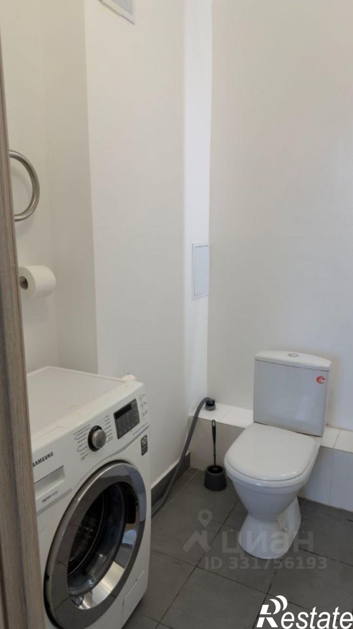 2-комн квартира ул Академика Парина, 45,  д. 45