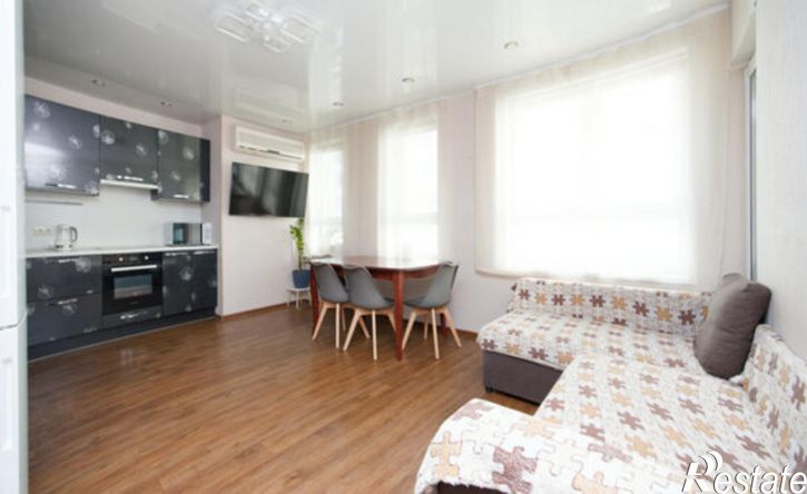 3-комн квартира Екатеринбург, улица Евгения Савкова, 31