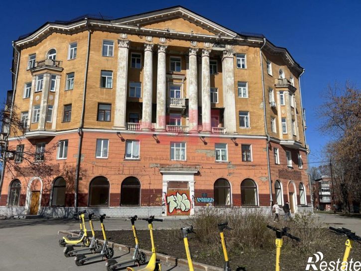 Торговое помещение ул Стахановская, 1,  д. 1
