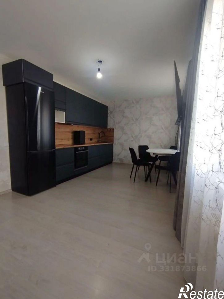 3-комн квартира ул Латвийская, 56/2,  д. 56/2