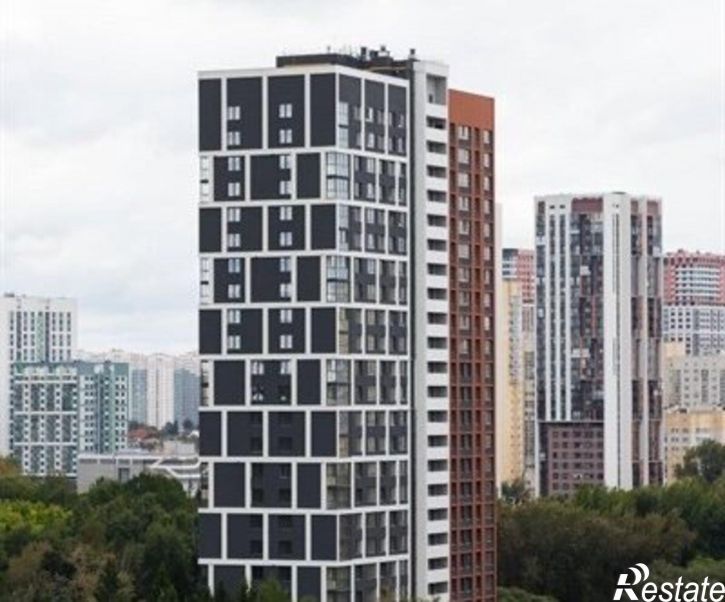 3-комн квартира ул 8 Марта, 204,  д. 204