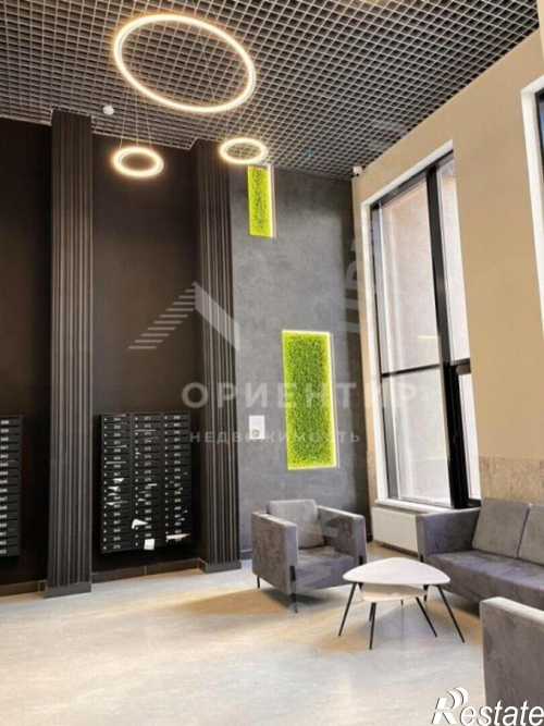 Продажа 2-комн квартиры ландау, 34