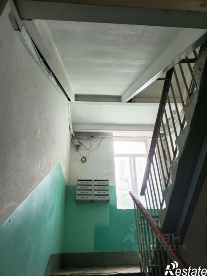 Комната ул Кировградская, 1,  д. 1