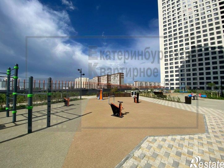 2-комн квартира ул Лоцмановых, 98б,  д. 98б