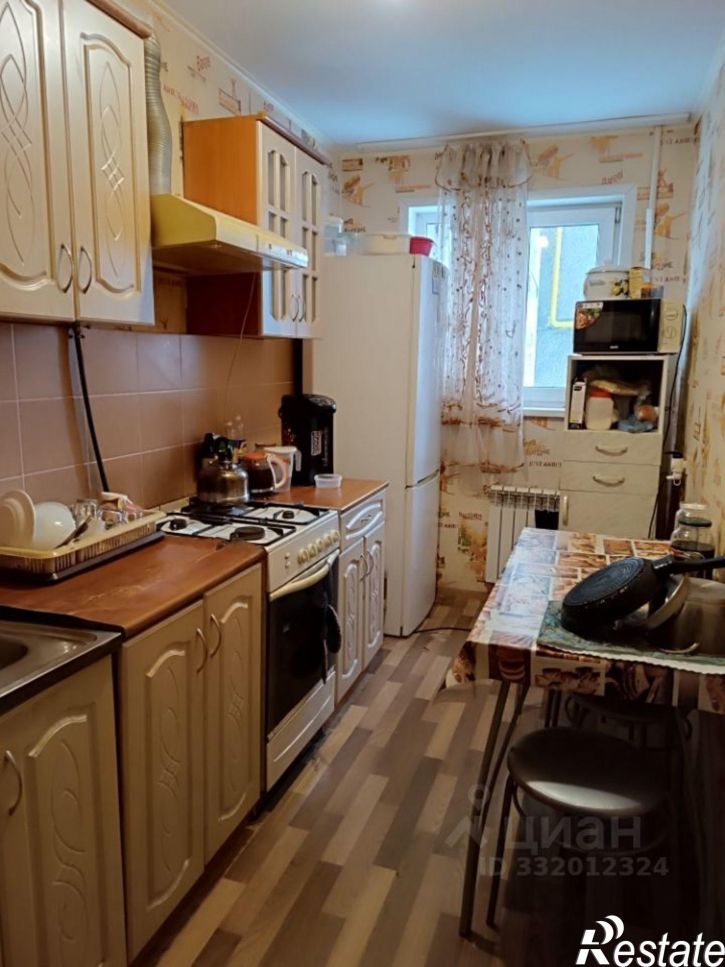 3-комн квартира ул Фрезеровщиков, 37,  д. 37