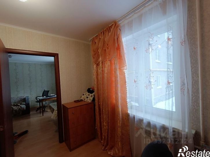 3-комн квартира ул Фрезеровщиков, 37,  д. 37