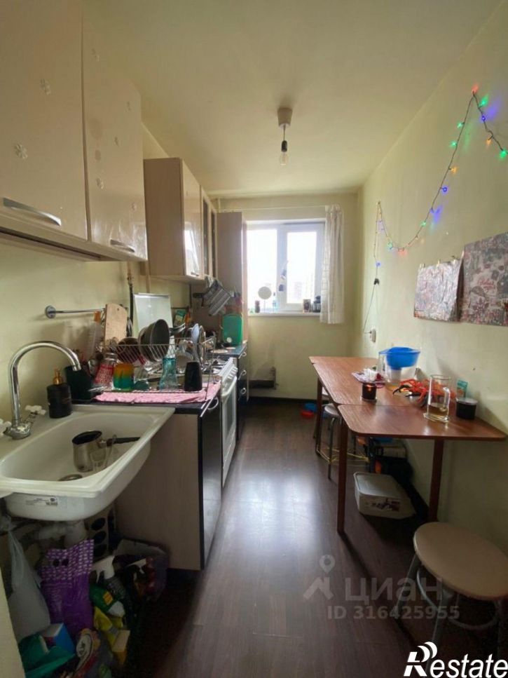 2-комн квартира Сиреневый б-р, 11,  д. 11