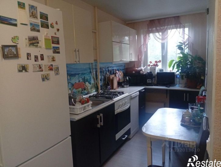 2-комн квартира ул Пехотинцев, 10,  д. 10
