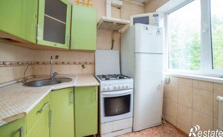 2-комн квартира ул Викулова, 37/2,  д. 37/2