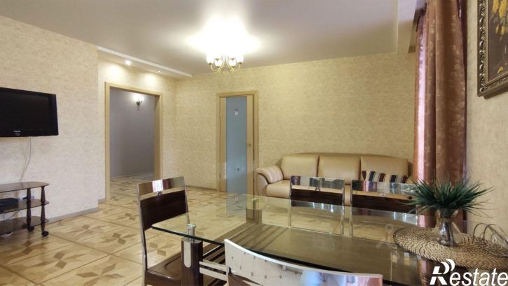 2-комн квартира ул Белинского, 86,  д. 86
