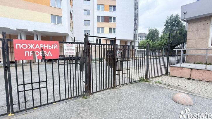 3-комн квартира ул Рощинская, 50,  д. 50