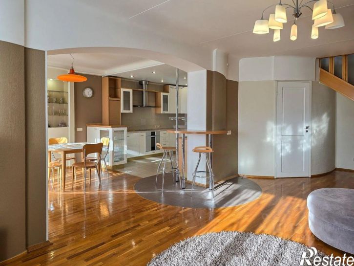 5-комн квартира ул Мичурина, 239,  д. 239