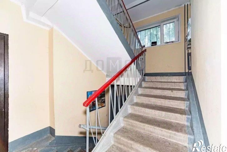 Комната ул Патриотов, 12,  д. 12