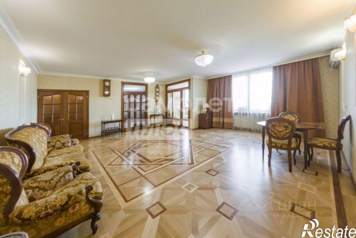 4-комн квартира ул Маршала Жукова, 13,  д. 13