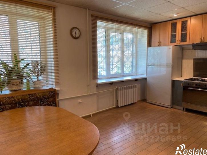 4-комн квартира Екатеринбург, ул. Данилы Зверева, 12