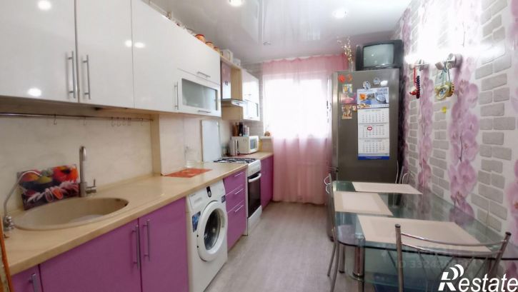 3-комн квартира ул Пехотинцев, 9,  д. 9