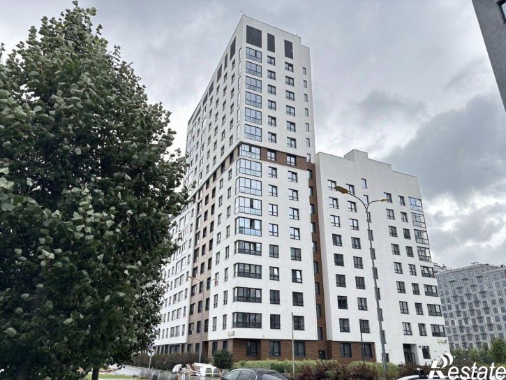 4-комн квартира Екатеринбург, ул. Счастливая, 16