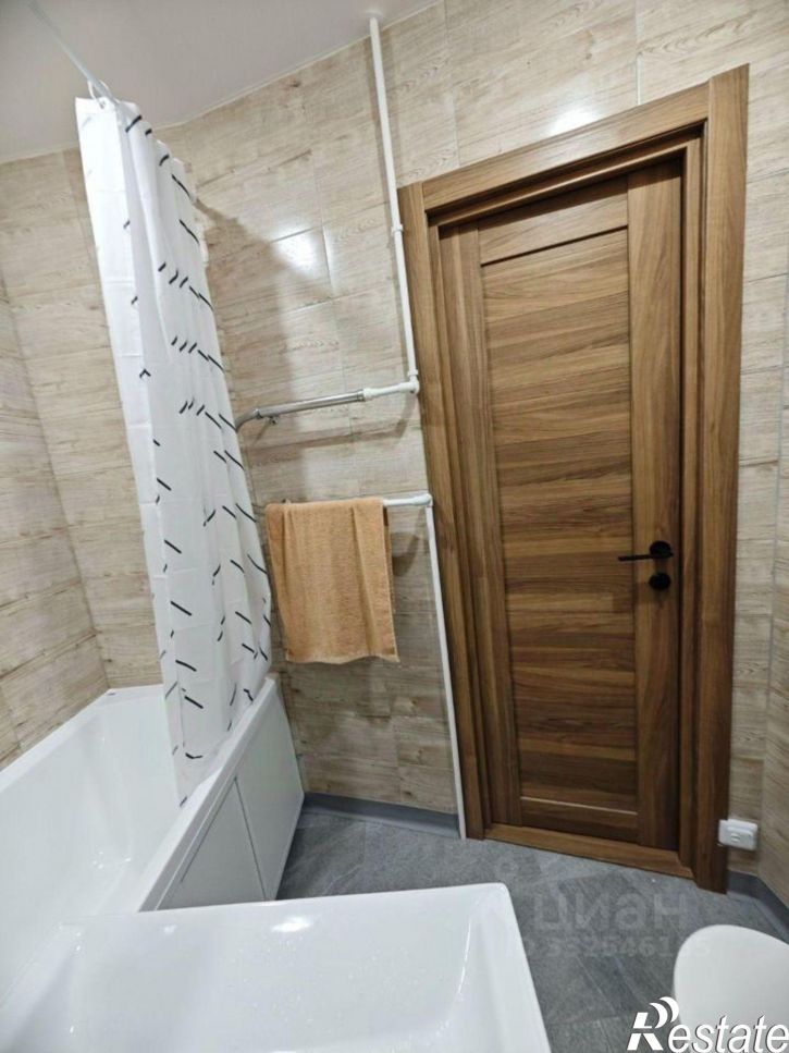 2-комн квартира ул Старых Большевиков, 36,  д. 36