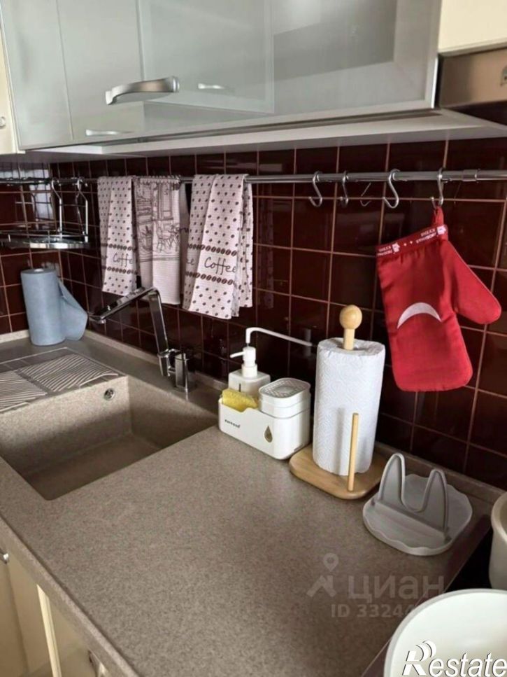3-комн квартира ул Краснолесья, 24,  д. 24