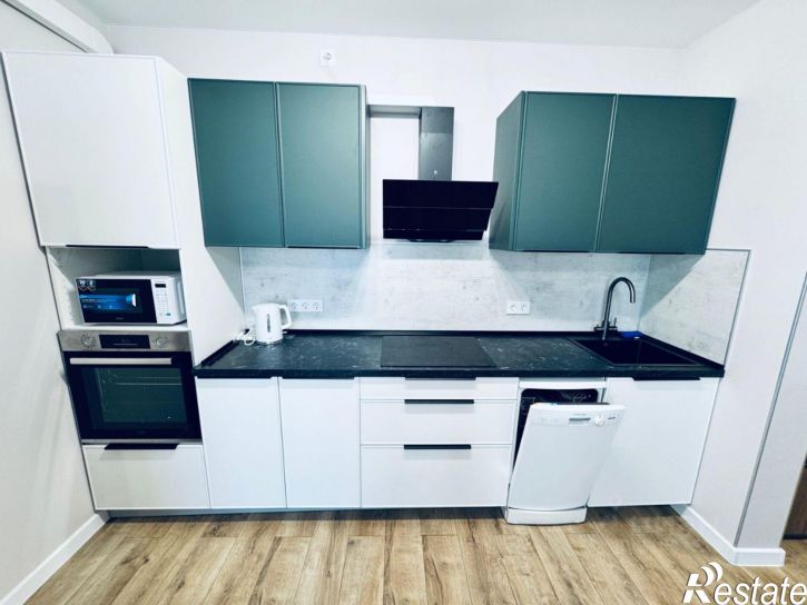 2-комн квартира ул 8 Марта, 204г,  д. 204г