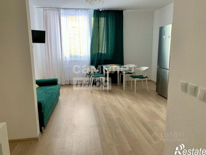 3-комн квартира ул Кузнецова, 4а,  д. 4а