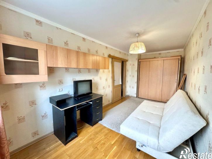 2-комн квартира Трактористов пер, 17,  д. 17
