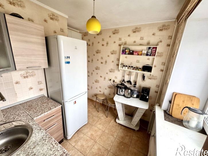 2-комн квартира Трактористов пер, 17,  д. 17