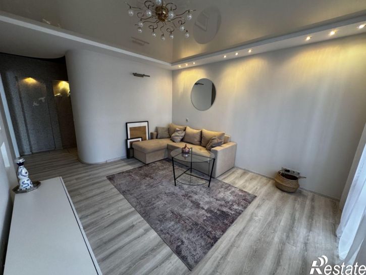 2-комн квартира ул Уральских рабочих, 21,  д. 21