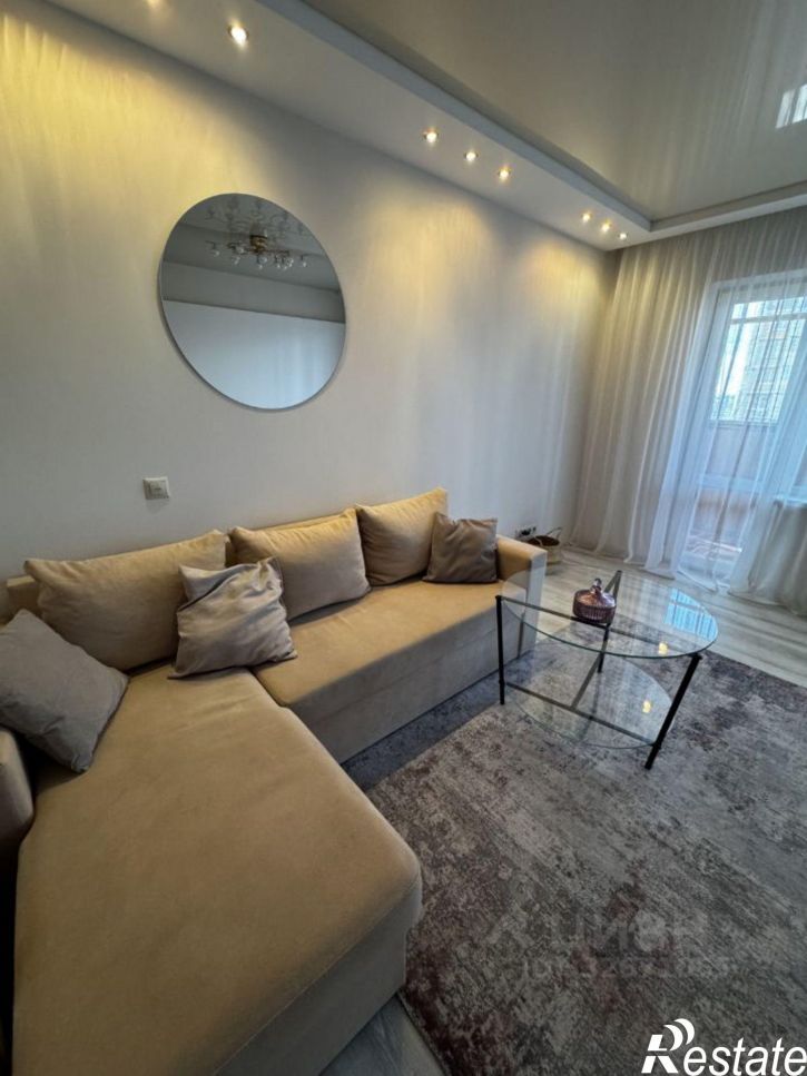 2-комн квартира ул Уральских рабочих, 21,  д. 21