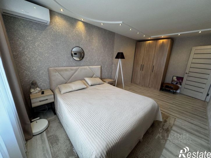 2-комн квартира ул Уральских рабочих, 21,  д. 21