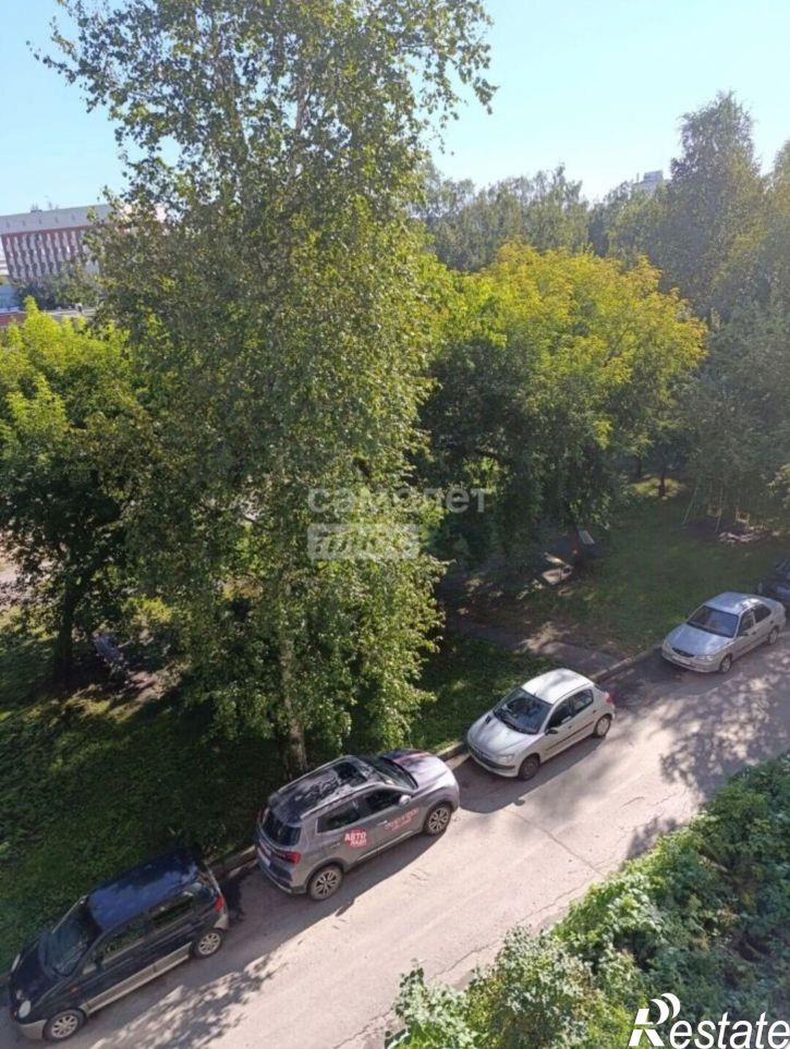 3-комн квартира ул Академика Бардина, 3 1,  д. 3 1,  к. 1