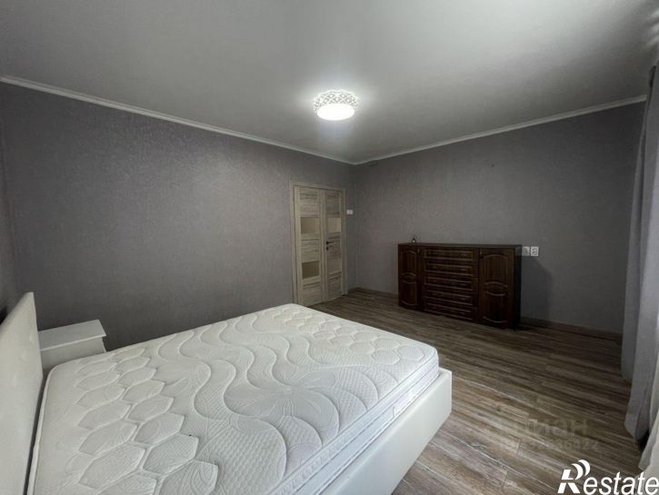 4-комн квартира ул Шейнкмана, 102,  д. 102