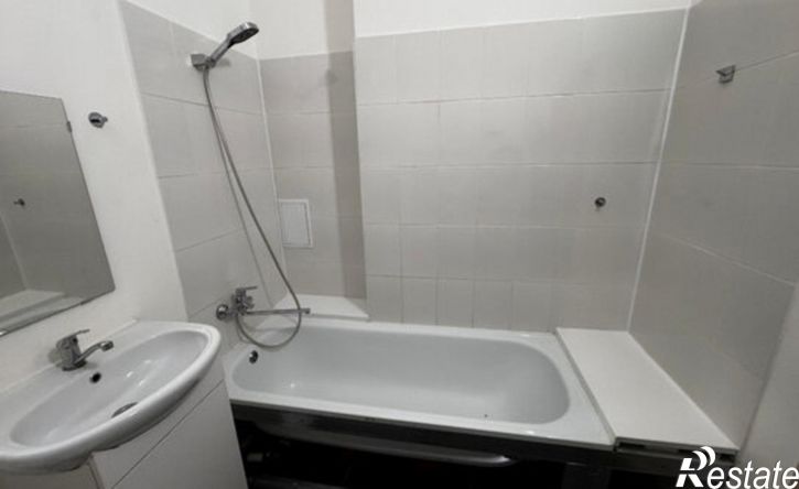2-комн квартира пр-кт Академика Сахарова, 89,  д. 89
