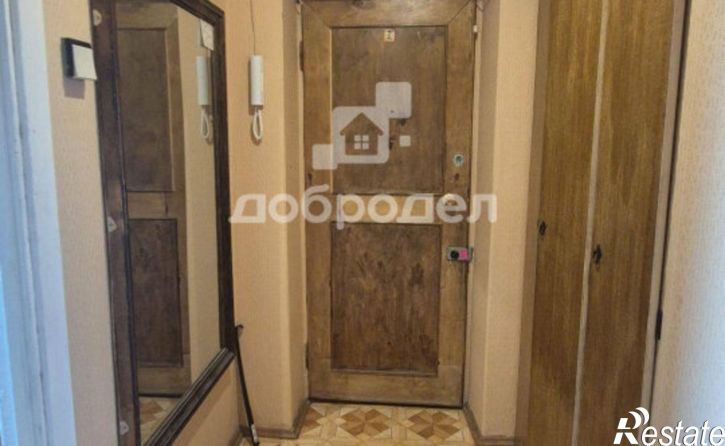 3-комн квартира ул Патриса Лумумбы, 38,  д. 38
