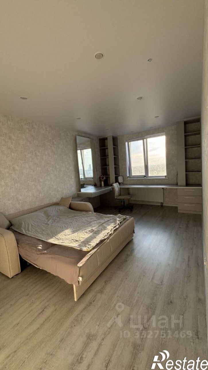 3-комн квартира ул Академика Бардина, 28Б,  д. 28Б