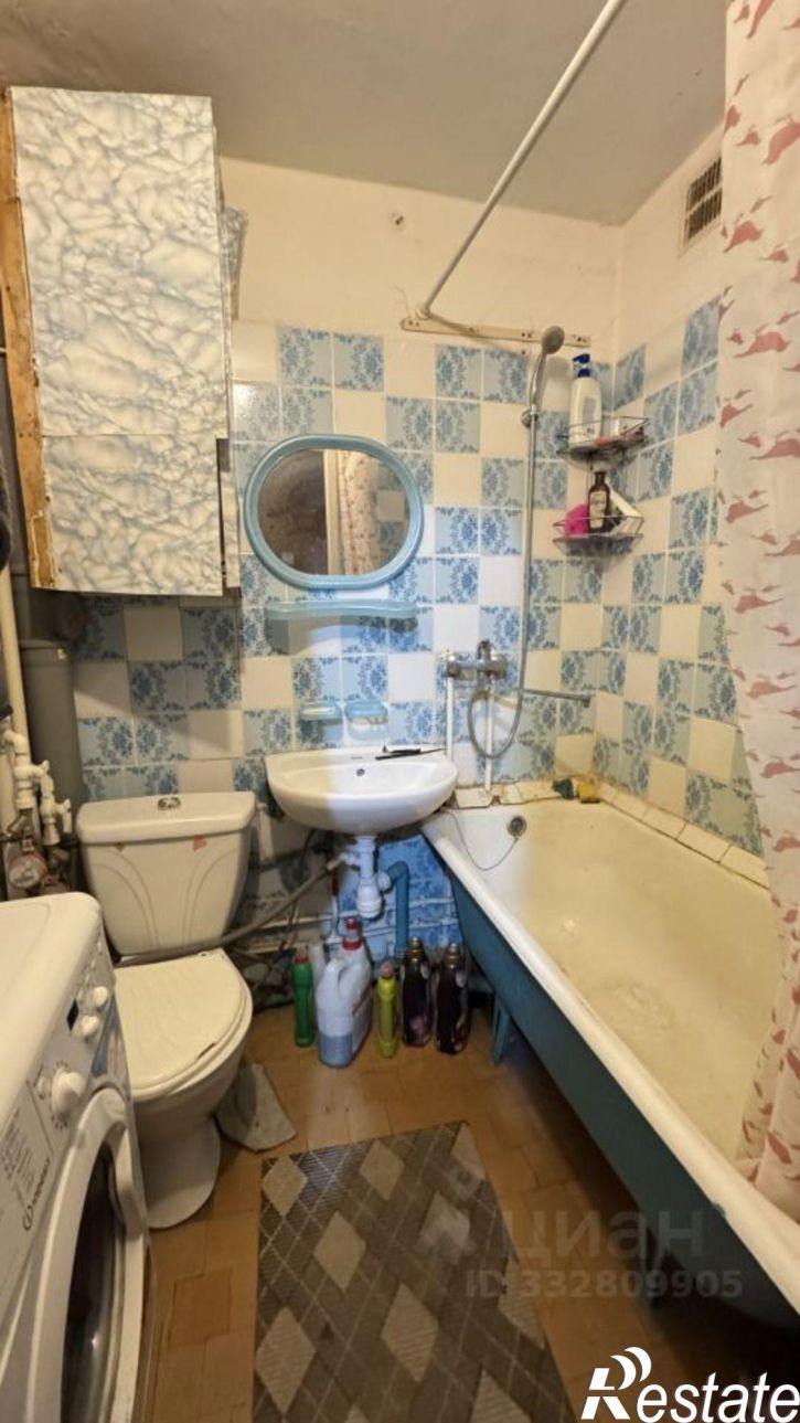 2-комн квартира Сиреневый б-р, 13,  д. 13
