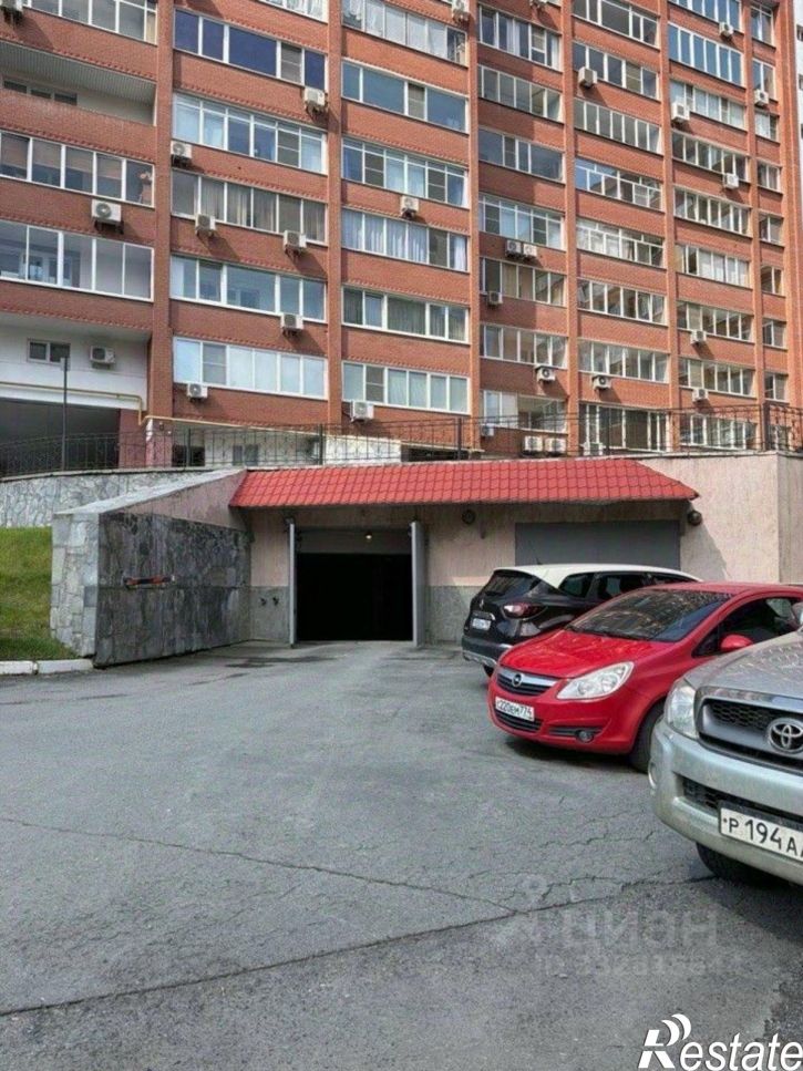 Гараж/парковка ул Сакко и Ванцетти, 105 1,  д. 105 1,  к. 1