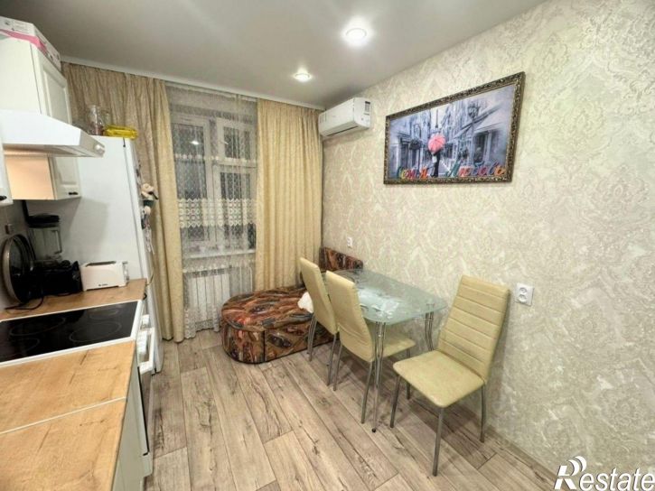 2-комн квартира ул Учителей, 10,  д. 10
