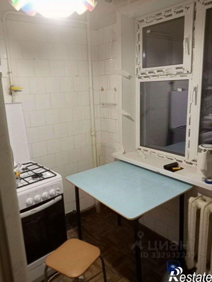 2-комн квартира ул 40-летия Октября, 17,  д. 17