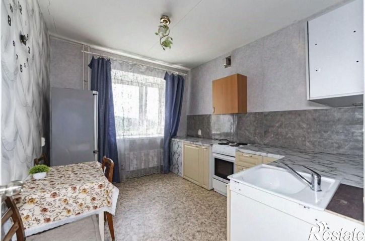 1-комн квартира ул Зои Космодемьянской, 42а,  д. 42а
