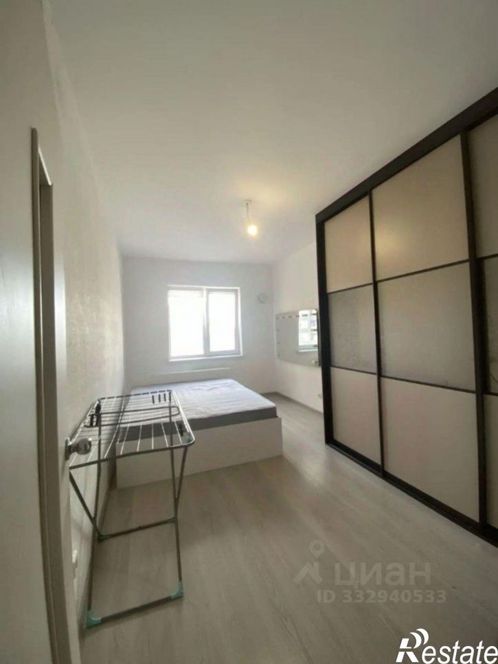 3-комн квартира пр-кт Академика Сахарова, 31,  д. 31