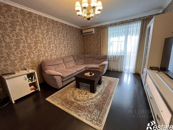 3-комн квартира Трактористов пер, 4,  д. 4