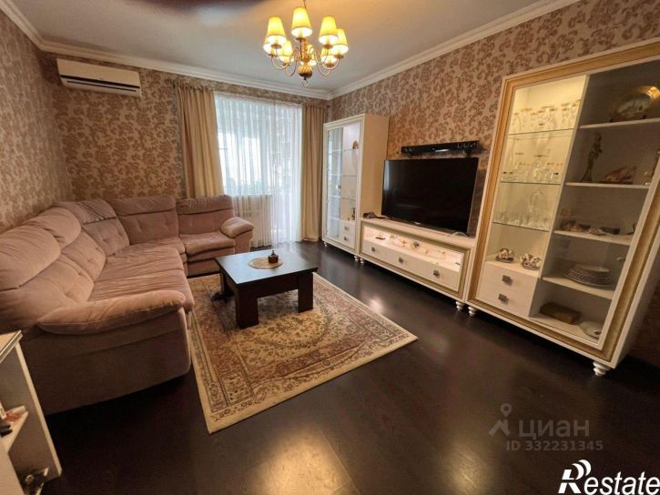 3-комн квартира Трактористов пер, 4,  д. 4
