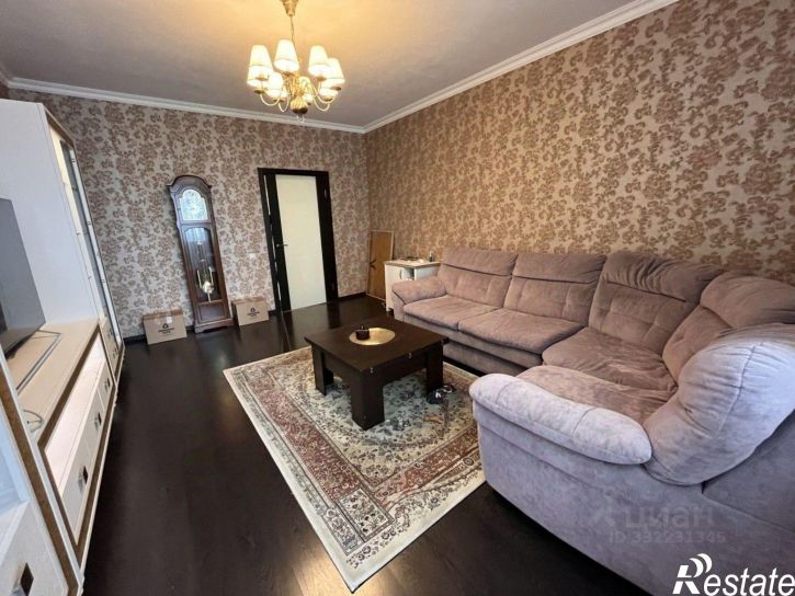 3-комн квартира Трактористов пер, 4,  д. 4