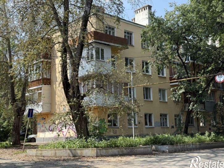 2-комн квартира ул Красных борцов, 3,  д. 3
