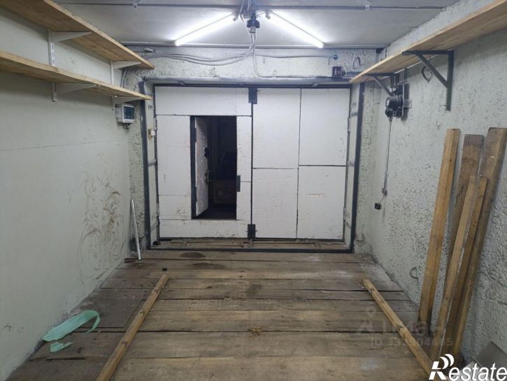 Гараж/парковка ул Крестинского, 52,  д. 52