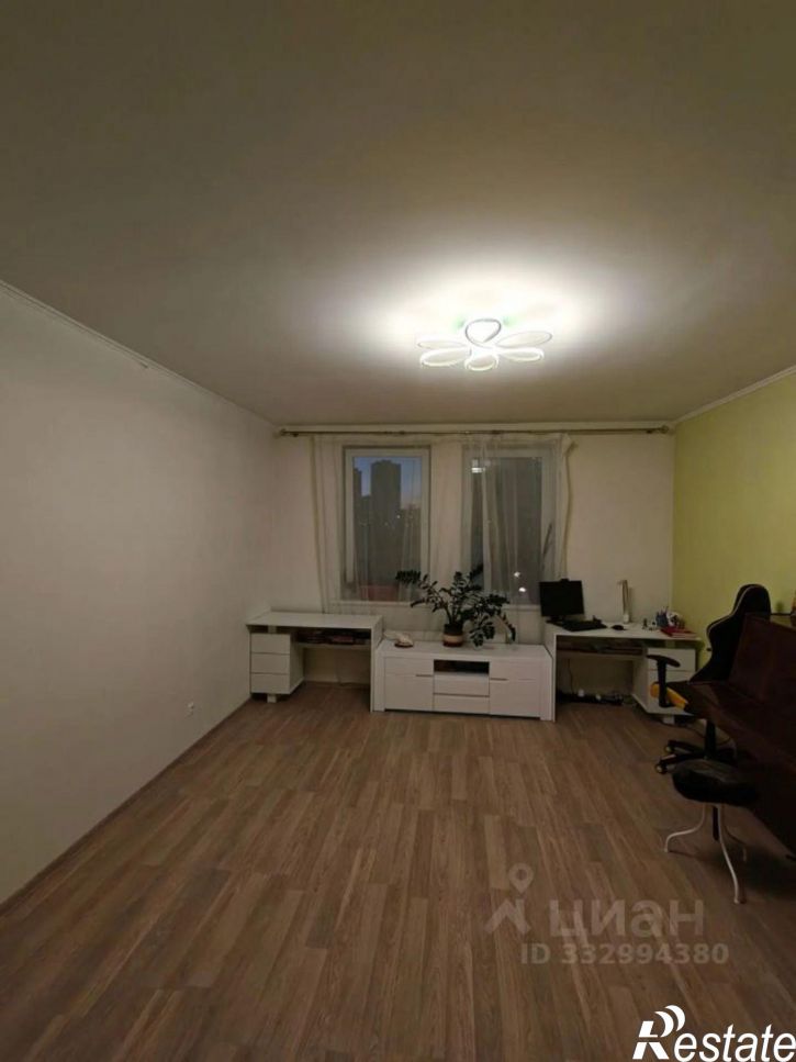 3-комн квартира ул Ухтомская, 11,  д. 11